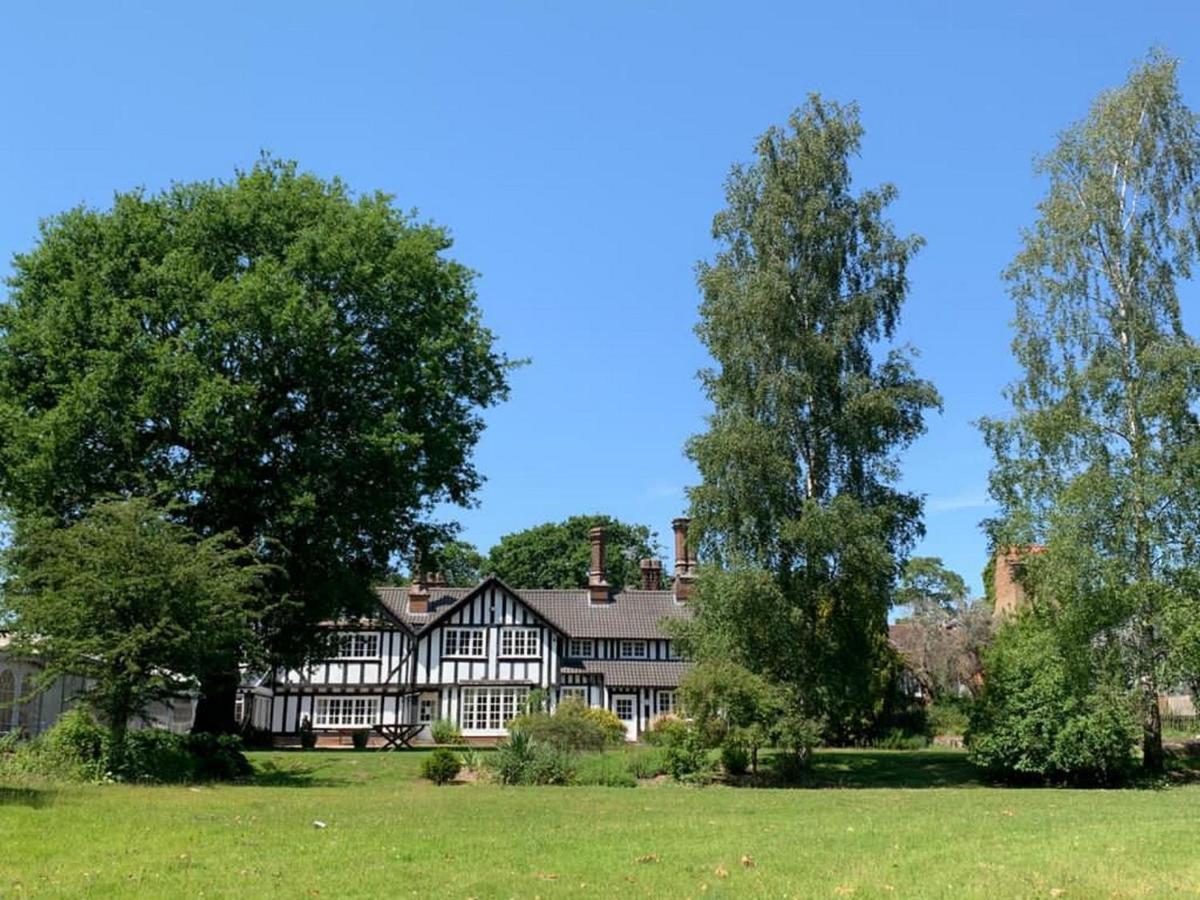 Hotel The White Pheasant Lenwade Exterior foto